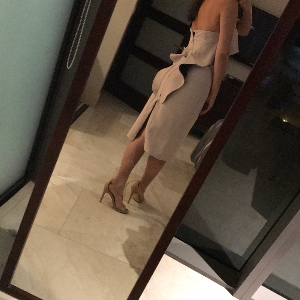 BCBG MaxAzria Dress - Picture 2 of 3